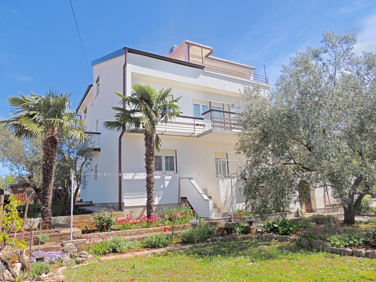 Apartments Zarko Brzac エクステリア 写真